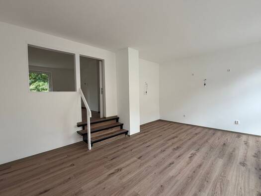 Bürofläche zur Miete 1.070 € 66,8 m² Bürofläche Ostfrieslandstraße 26 Finkenwerder Mitte 21129
