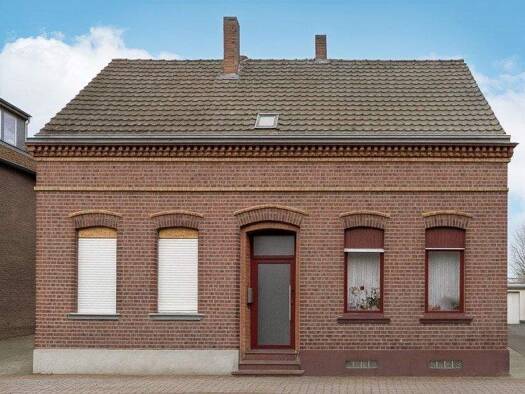 Doppelhaushälfte zum Kauf 290.000 € 5 Zimmer 143,5 m² 417 m² Grundstück Alt-Homberg Duisburg 47198