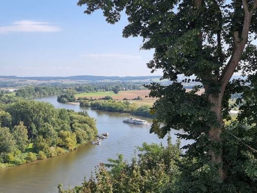 Wohnung zur Miete 850 € 3,5 Zimmer 88 m² Geschoss 2/3 frei ab 01.05.2026 Klütviertel Hameln 31787