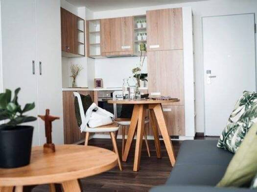 Studio zur Miete 508 € 1 Zimmer 23 m² 1. Geschoss frei ab 01.10.2026 Regensburger Straße 6 Glockenhof Weiterer Innenstadtgürtel Süd 90478