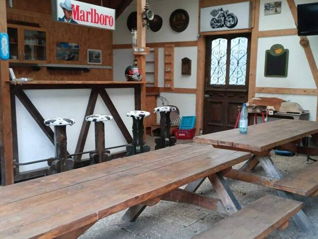 Haus zum Kauf 1.450.000 € 8 Zimmer 200 m² 1.050 m² Grundstück Merklingen Weil der Stadt 71263