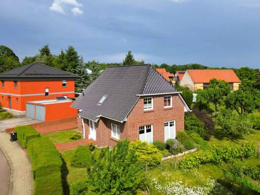 Einfamilienhaus zum Kauf 279.000 € 5 Zimmer 127 m² 765 m² Grundstück Schenkgraben Blankenheim 06528