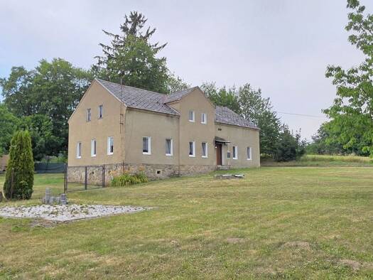 Einfamilienhaus zum Kauf 3.900.000 CZK 140 m² Sychrov Hostoun 34525