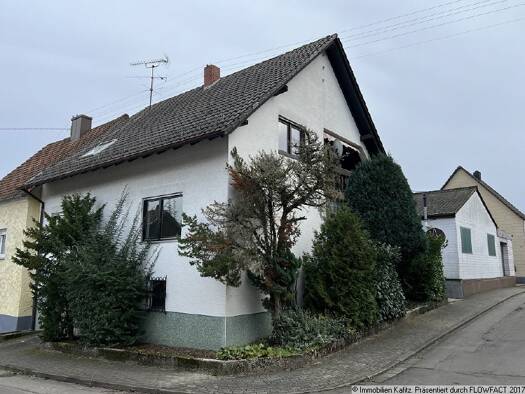 Doppelhaushälfte zum Kauf 218.000 € 5 Zimmer 155 m² 389 m² Grundstück Bann 66851