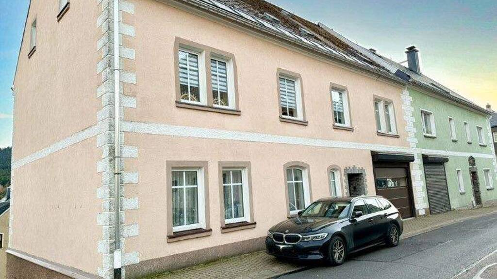 Mehrfamilienhaus zum Kauf 350.000 € 12 Zimmer 310 m² 460 m² Grundstück Oberwiesenthal 09484
