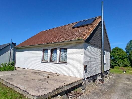 Einfamilienhaus zum Kauf 89.000 € 5 Zimmer 140 m² 1.604 m² Grundstück Babst Glasin 23992