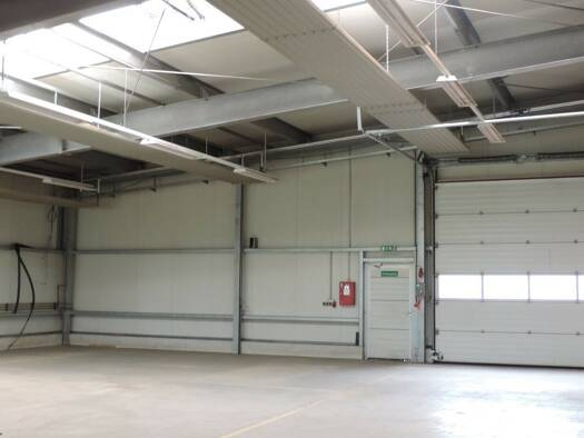 Lagerhalle zur Miete 4,50 € 2.500 m² Lagerfläche Neutal 7343