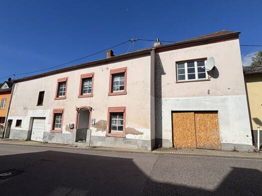 Mehrfamilienhaus zum Kauf 100.000 € 200 m² 800 m² Grundstück Ayl 54441