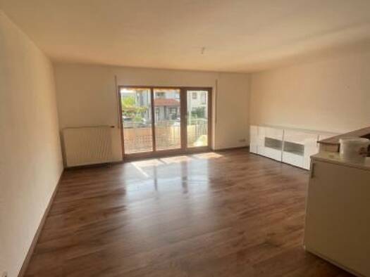 Wohnung zur Miete 800 € 2,5 Zimmer 71,3 m² EG frei ab 01.03.2026 Friesenheim 77948