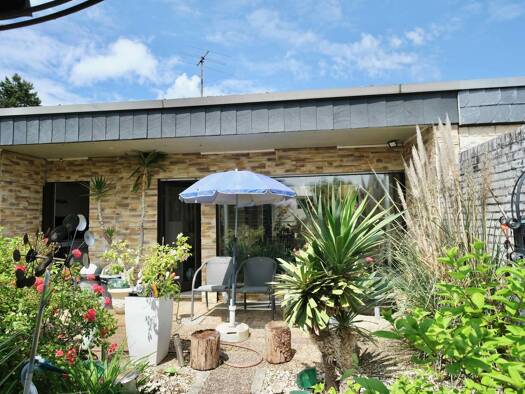 Bungalow zum Kauf 449.000 € 4 Zimmer 133,4 m² 288 m² Grundstück Osterath Meerbusch 40670
