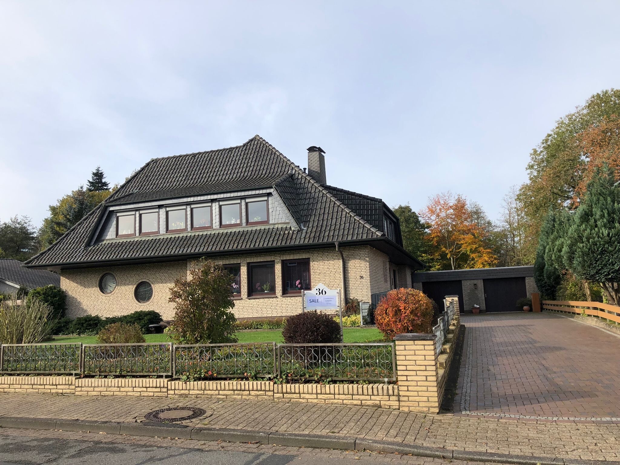 Mehrfamilienhaus zum Kauf provisionsfrei 750.000 € 10 Zimmer 304 m²<br/>Wohnfläche 2.618 m²<br/>Grundstück ab sofort<br/>Verfügbarkeit Steimker Straße 36 Steimke Syke 28857