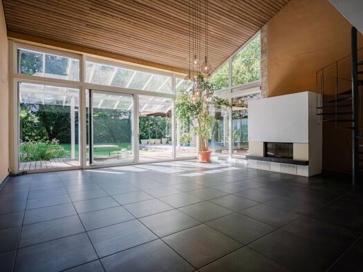 Einfamilienhaus zum Kauf provisionsfrei 1.490.000 € 7 Zimmer 251 m² 1.457 m² Grundstück Freilassing 83395