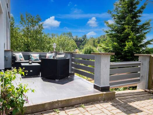 Wohnung zur Miete 900 € 4 Zimmer 105 m² Geschoss 1/2 frei ab 01.03.2026 Kirchberg 08107