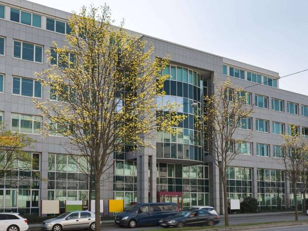 Bürofläche zur Miete provisionsfrei 155 m² Bürofläche teilbar ab 15 m² Steiermärker Straße 3 Feuerbach Feuerbach 70469