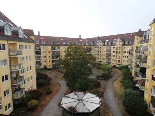 Wohnung zur Miete 520 € 1 Zimmer 31 m² Geschoss 3/7 frei ab 01.10.2025 Herrnstraße Südstadt Fürth 90763