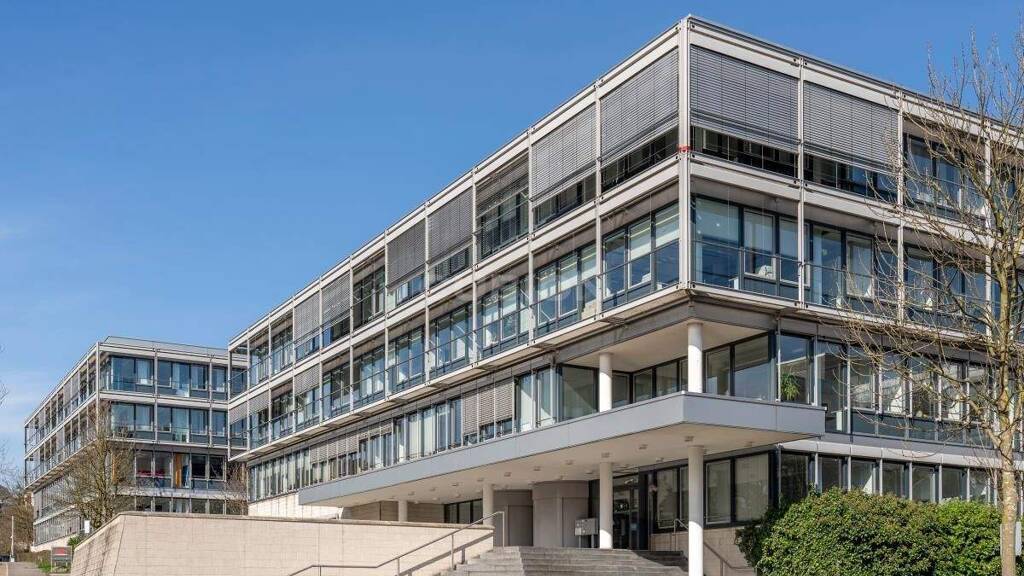 Bürofläche zur Miete provisionsfrei 11 € 1.358,8 m² Bürofläche teilbar ab 1.358,8 m² Luxemburger Allee 4-8 Saarn/Mintard Mülheim an der Ruhr 45481
