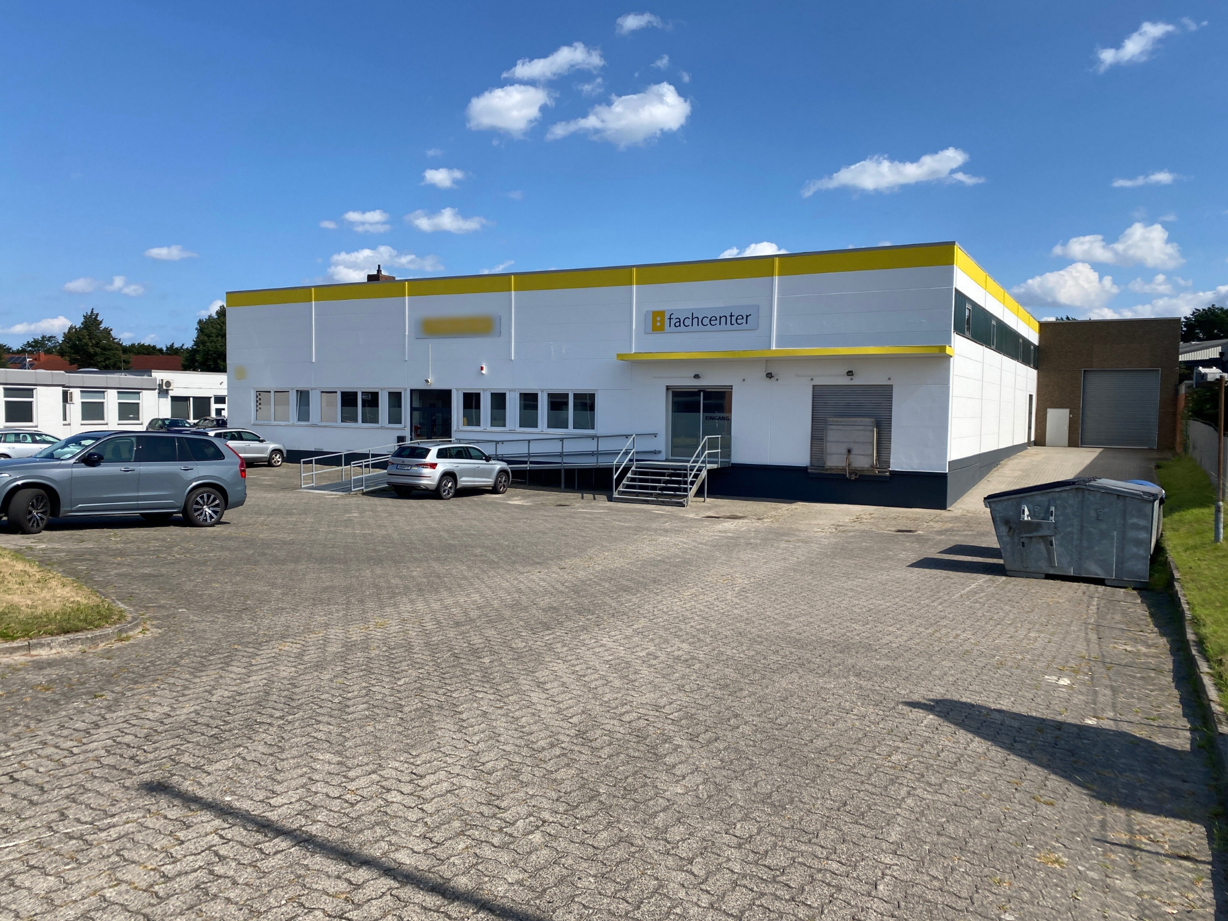 Lagerhalle zum Kauf 2.000.000 € 1.366 m²<br/>Lagerfläche Groß Steinrade / Schönböcken Lübeck 23556