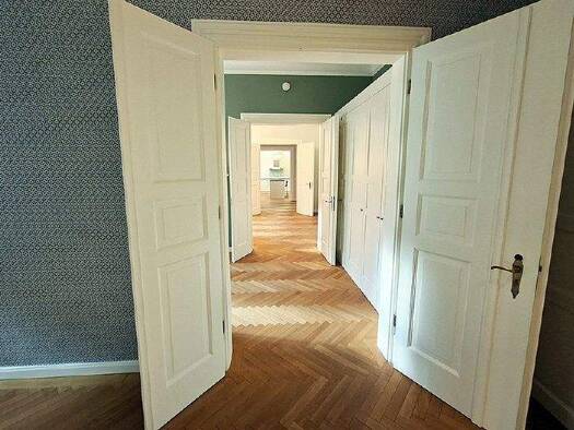 Wohnung zur Miete 3.930 € 4 Zimmer 139 m² 1. Geschoss Schwabing-Freimann München 80801