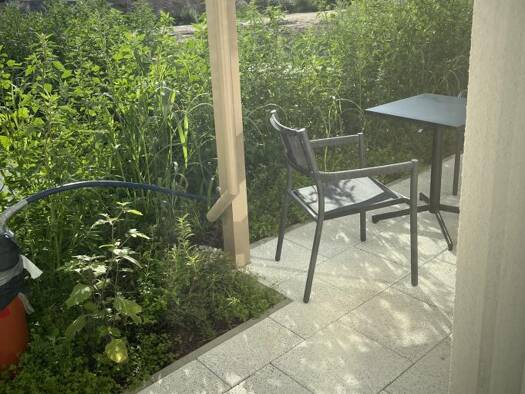 Wohnung zur Miete 907 € 2 Zimmer 65,3 m² Arnsdorf Arnsdorf 01477