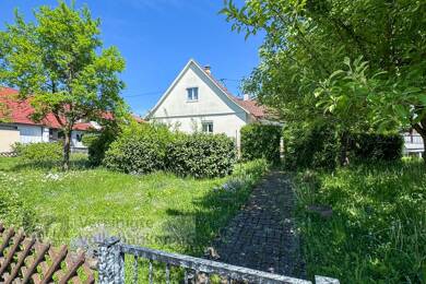 Doppelhaushälfte zum Kauf 399.000 € 4,5 Zimmer 104 m² 646 m² Grundstück Industriegebiet Reutlingen / Betzingen 72770