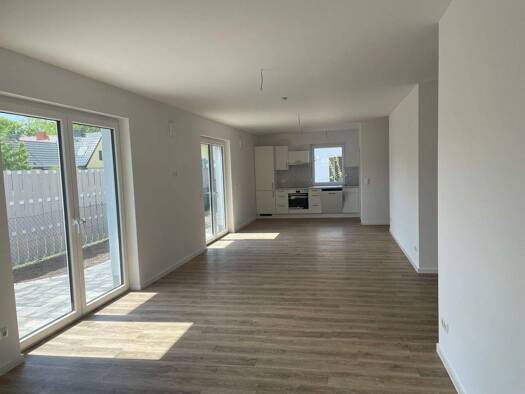 Wohnung zur Miete 1.350 € 2 Zimmer 84 m² Woltersdorfer Landstraße 10 Erkner 15537