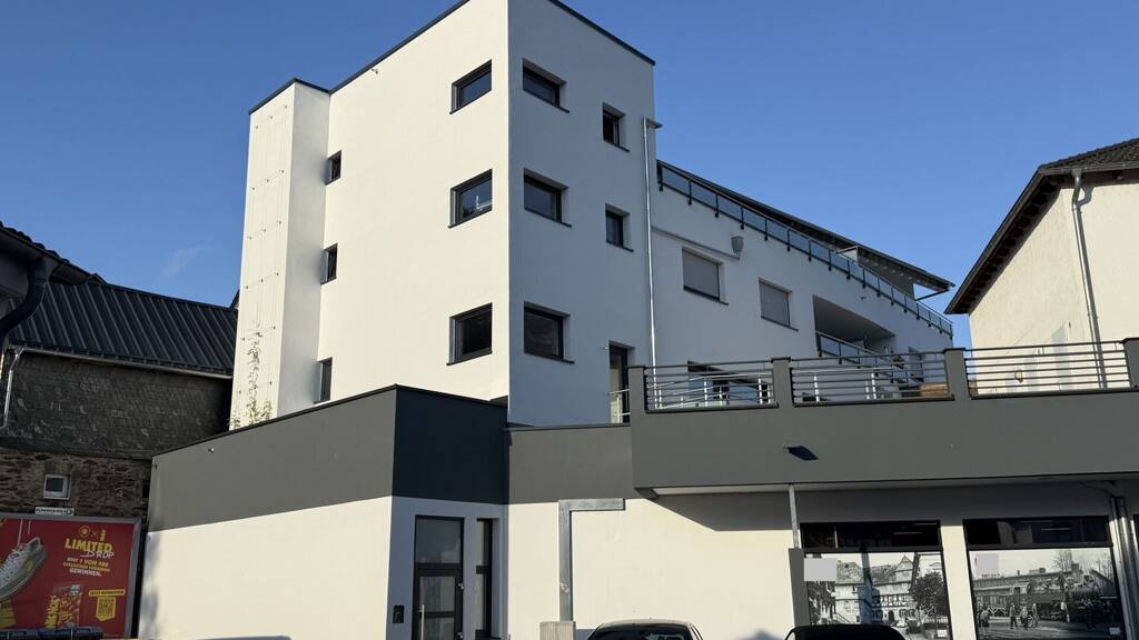 Bürofläche zum Kauf - Erstbezug 399.000 € 3,5 Zimmer 95 m² Bürofläche Nastätten 56355