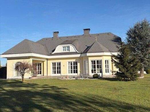 Villa zum Kauf 1.445.000 € 7 Zimmer 240 m² 930 m² Grundstück Aichach 86551