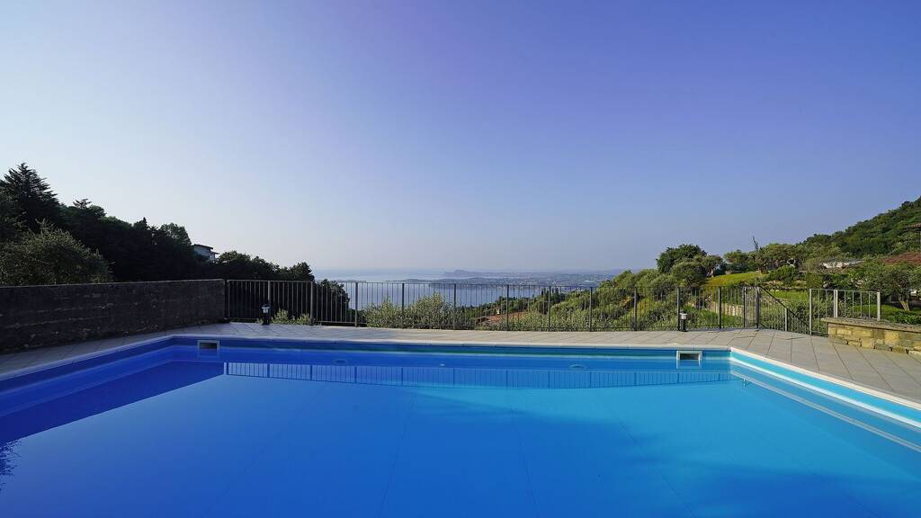 Wohnung zum Kauf 320.000 € 3 Zimmer 65 m² EG frei ab sofort Gardone Riviera