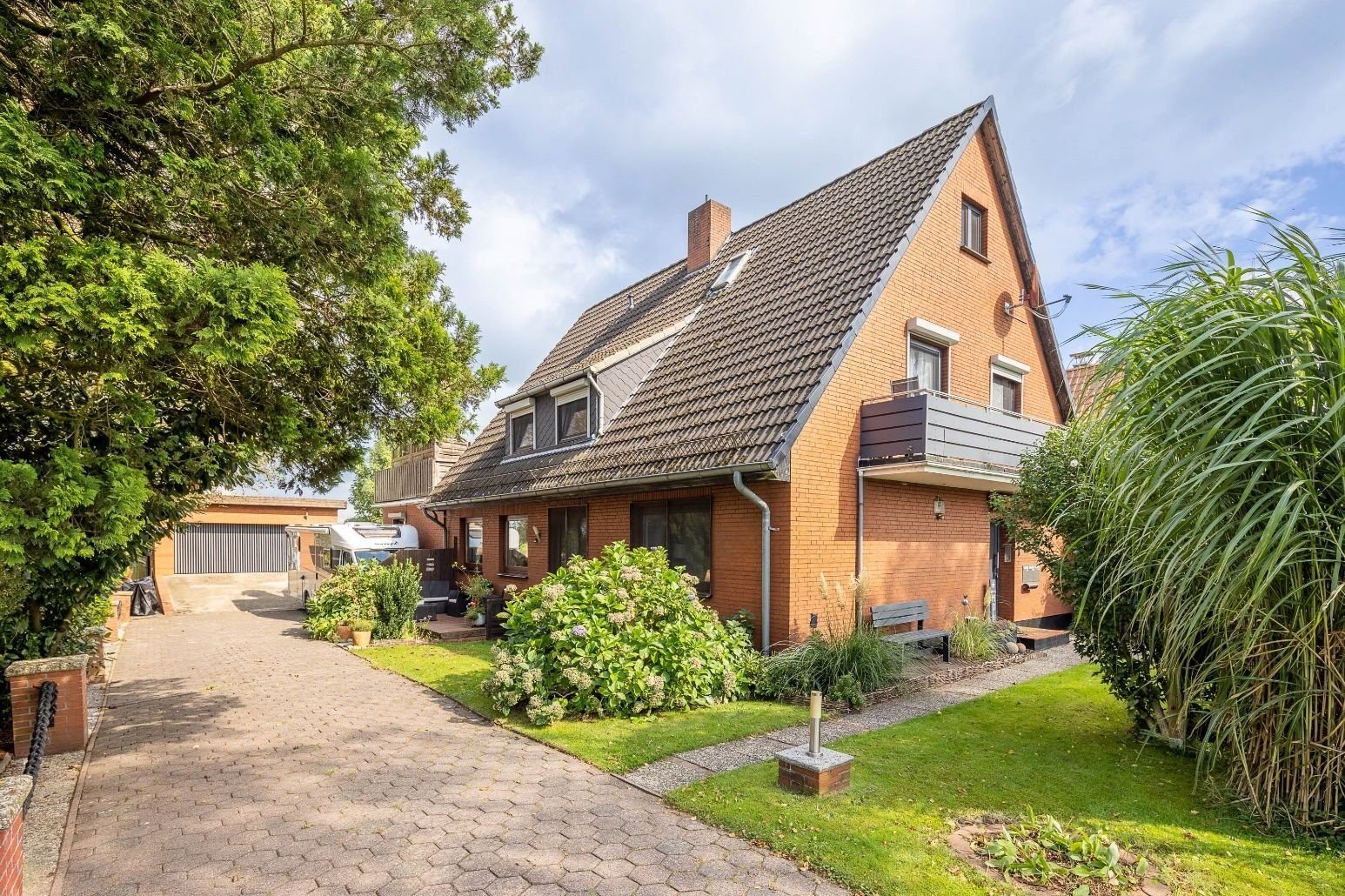 Mehrfamilienhaus zum Kauf 399.000 € 9 Zimmer 216 m²<br/>Wohnfläche 801 m²<br/>Grundstück Meinershausen Grasberg 28879