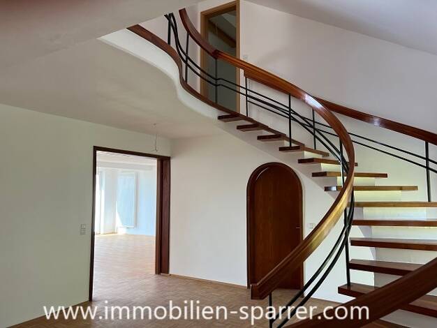 Wohnung zur Miete 1.340 € 7 Zimmer 205 m² frei ab 01.05.2026 Tännesberg 92723