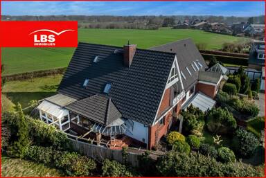 Mehrfamilienhaus zum Kauf als Kapitalanlage geeignet 670.000 € 11 Zimmer 340 m² 2.028 m² Grundstück Bilsen 25485