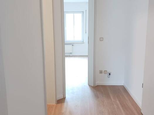 Wohnung zur Miete 690 € 2 Zimmer 57,4 m² 2. Geschoss Innenstadt Erlangen 91052