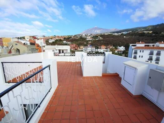 Penthouse zur Miete 1.380 € 5 Zimmer 300 m² Icod de los Vinos 38430