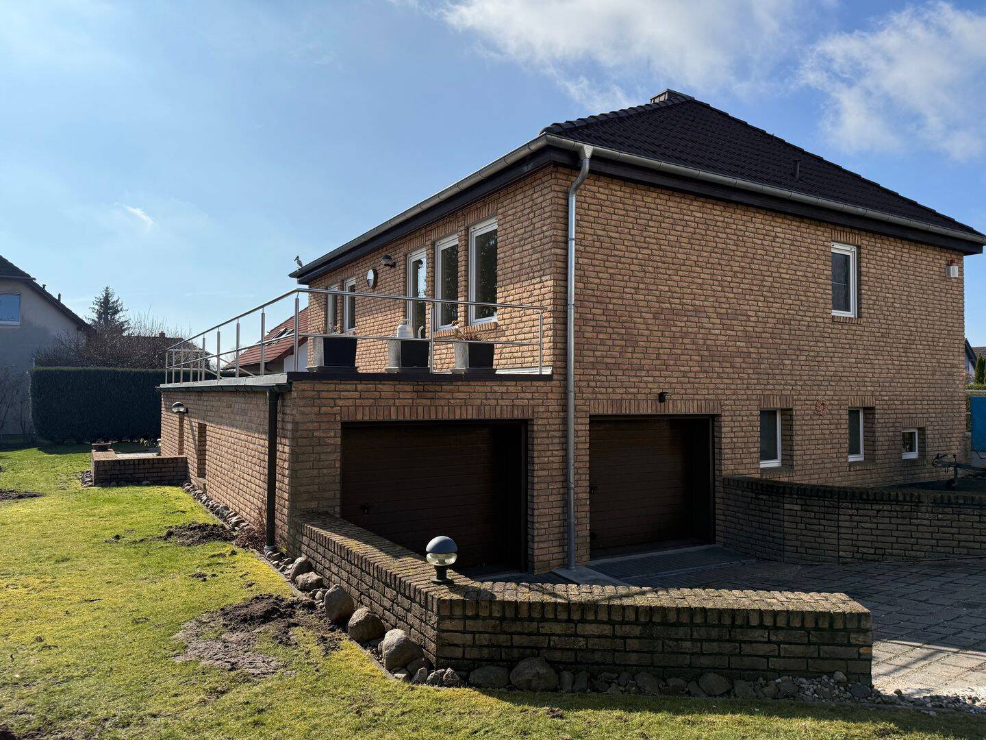 Einfamilienhaus zur Miete - Ansicht 3