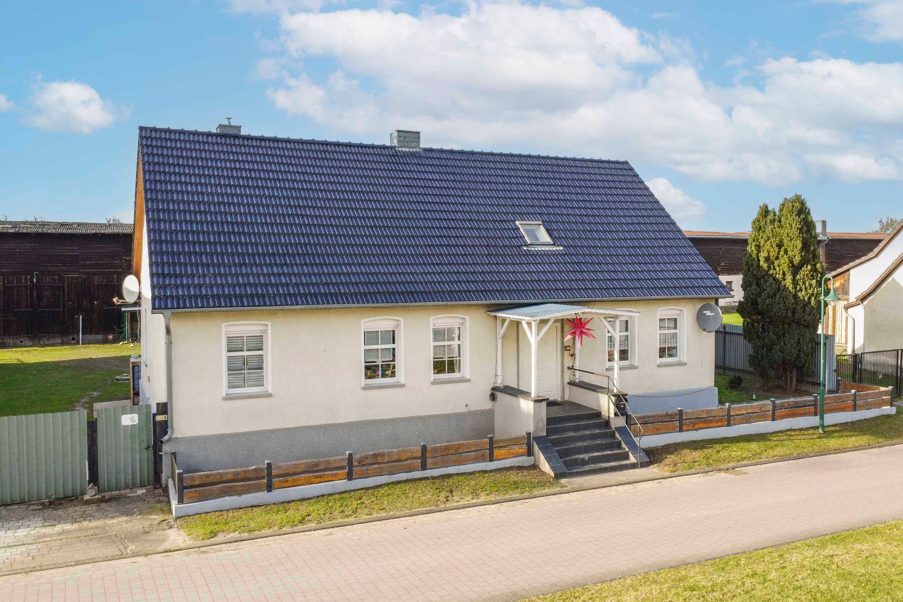 Einfamilienhaus zum Kauf 175.000 € 6 Zimmer 167,3 m²<br/>Wohnfläche 3.120,3 m²<br/>Grundstück Wartin Casekow 16306