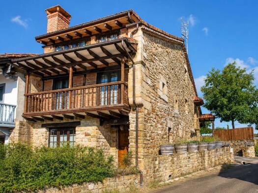 Villa zum Kauf 360.000 € 3 Zimmer 326 m² 371 m² Grundstück Arenas de Iguña 39451