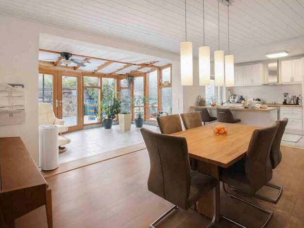 Einfamilienhaus zum Kauf 320.000 € 6,5 Zimmer 147,1 m² 600,1 m² Grundstück Baiereck Uhingen 73066