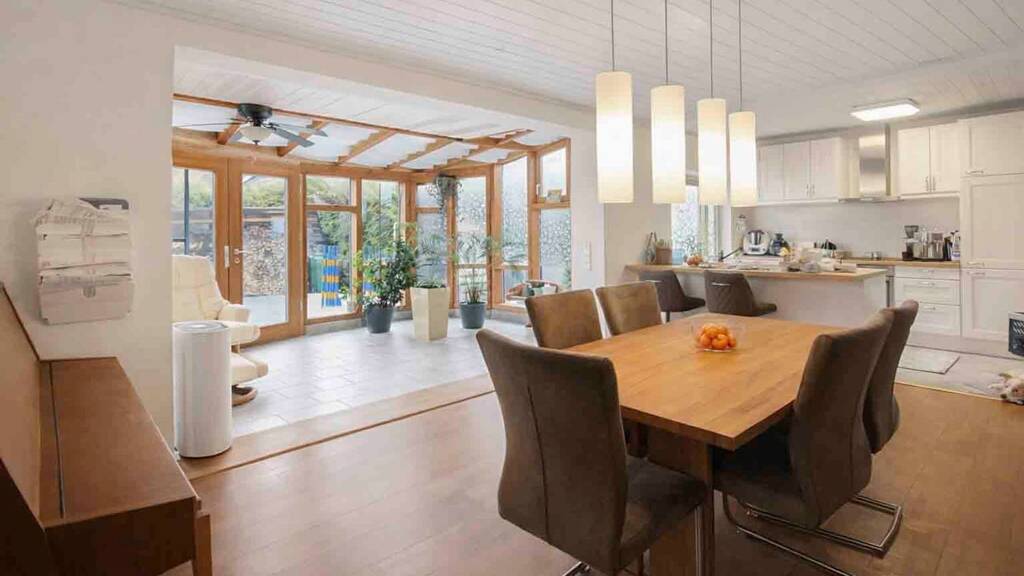 Einfamilienhaus zum Kauf 320.000 € 6,5 Zimmer 147,1 m² 600,1 m² Grundstück Baiereck Uhingen 73066