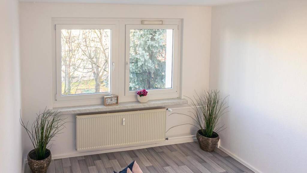 Wohnung zur Miete 370 € 3 Zimmer 58,7 m² 3. Geschoss L.-Ebersberger-Str. 43 Gablenz Chemnitz 09127