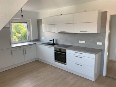 Wohnung zur Miete 980 € 4 Zimmer 115 m² Dachgeschoss Leutershausen Leutershausen 91578