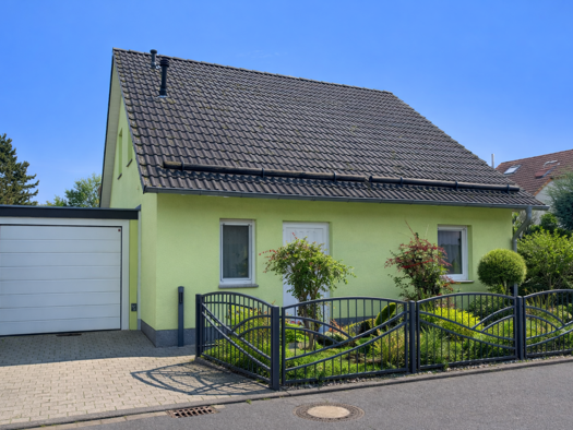 Einfamilienhaus zum Kauf 395.000 € 4 Zimmer 128 m² 464 m² Grundstück frei ab sofort Engelsdorf Leipzig 04319