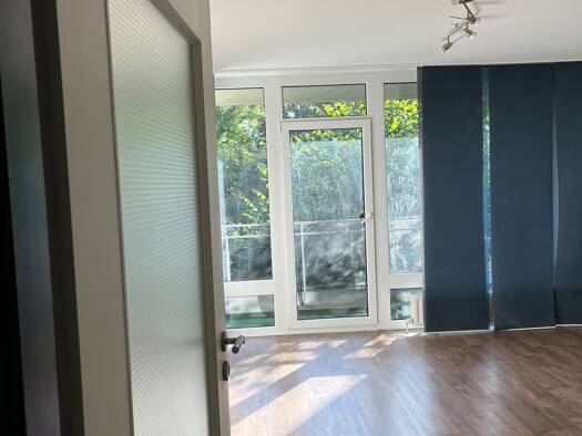 Wohnung zur Miete 580 € 1 Zimmer 33 m² Geschoss 4/8 frei ab 01.11.2026 Junkersdorf Köln 50858