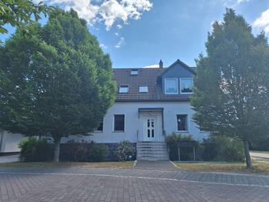 Wohnung zur Miete 570 € 4 Zimmer 95 m² frei ab 01.08.2025 Fröbelstraße 2 Roßdorf Jerichow 39307