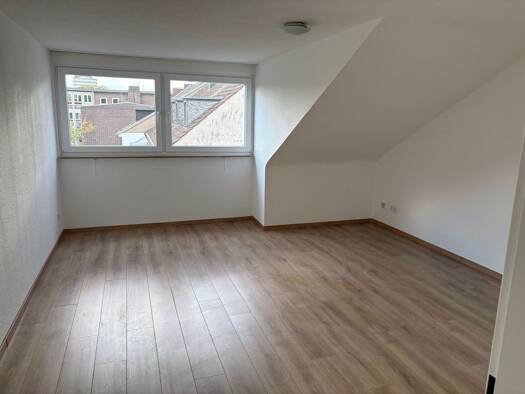 Wohnung zur Miete 455 € 2 Zimmer 57 m² 4. Geschoss frei ab 01.12.2026 Kardinal-Galen-Str. 120 Duissern Duisburg 47058