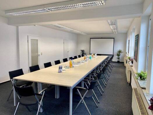 Bürofläche zur Miete provisionsfrei 3.910 € 9 Zimmer 391 m² Bürofläche Große Rosenstraße 21 Mitte Kassel 34117