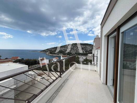 Wohnung zum Kauf 400.000 € 4 Zimmer 99 m² Stivasnica, Rogoznica Rogoznica