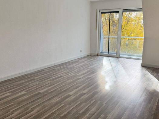 Wohnung zur Miete 560 € 2 Zimmer 53 m² 2. Geschoss frei ab sofort Rückersdorf 90607