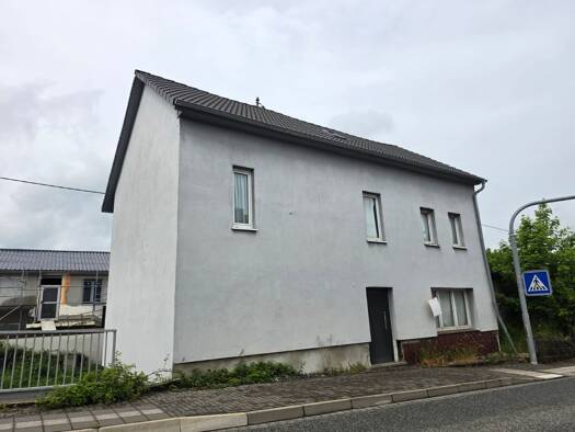 Mehrfamilienhaus zum Kauf 160.000 € 8 Zimmer 180 m² 202 m² Grundstück Roth Roth 57539