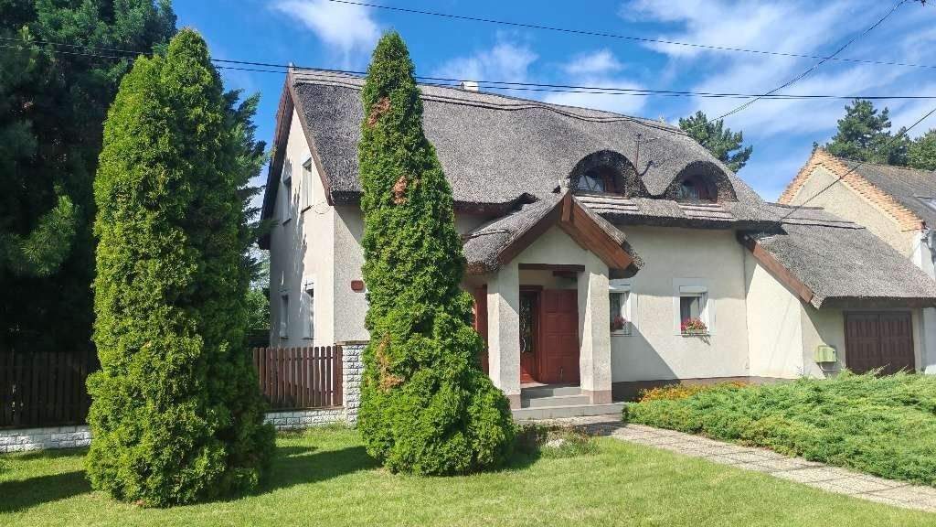 Einfamilienhaus zum Kauf 210.000 € 3,5 Zimmer 106 m² 651 m² Grundstück Hegyeshalom 9222