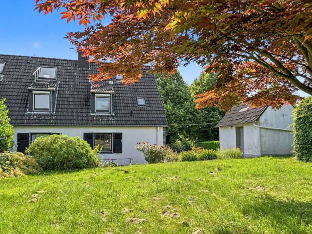 Mehrfamilienhaus zum Kauf 439.000 € 4 Zimmer 120 m² 754 m² Grundstück Schönebeck Essen 45359